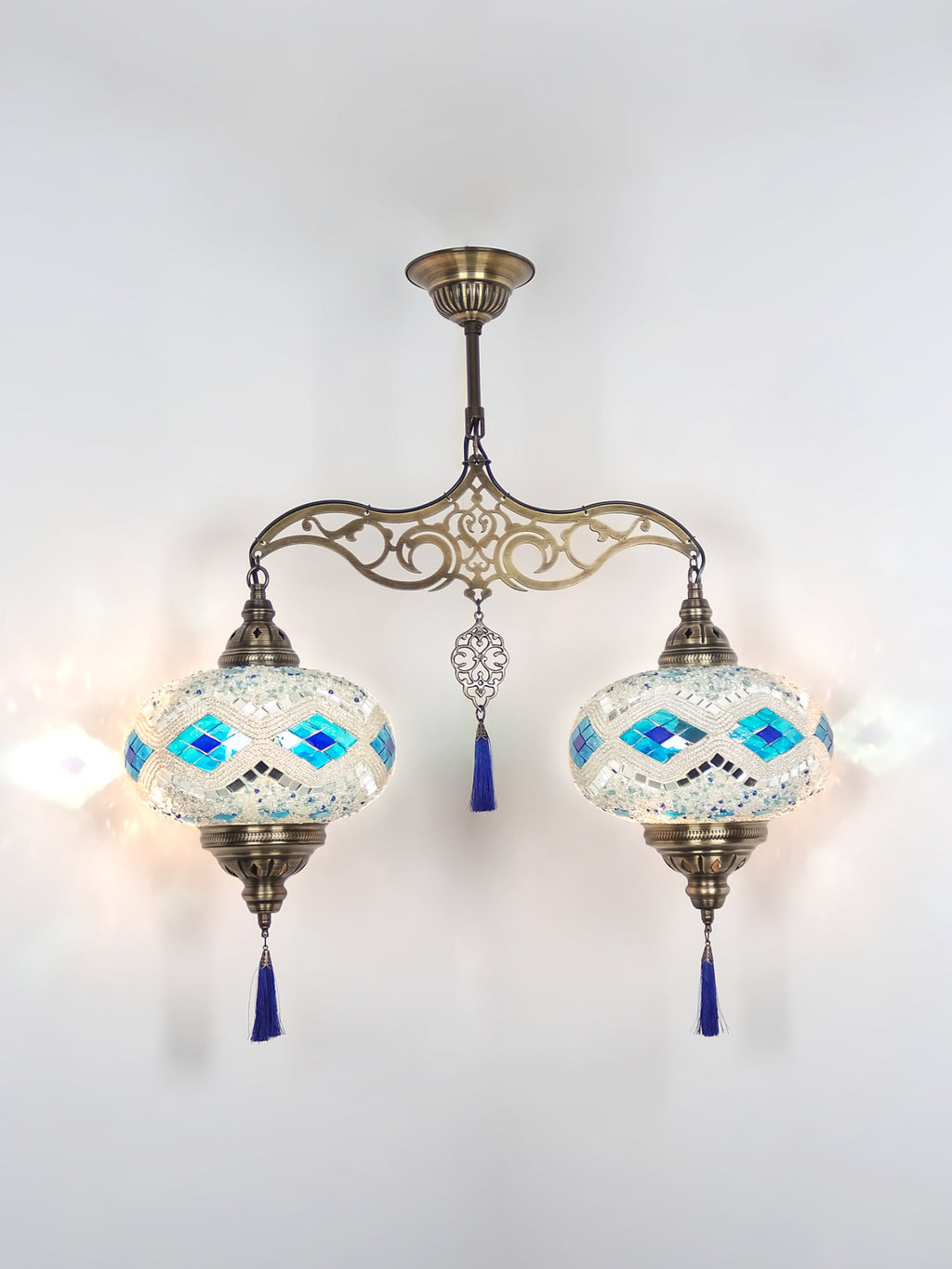 Mosaic Chandelier Big 2 Globe